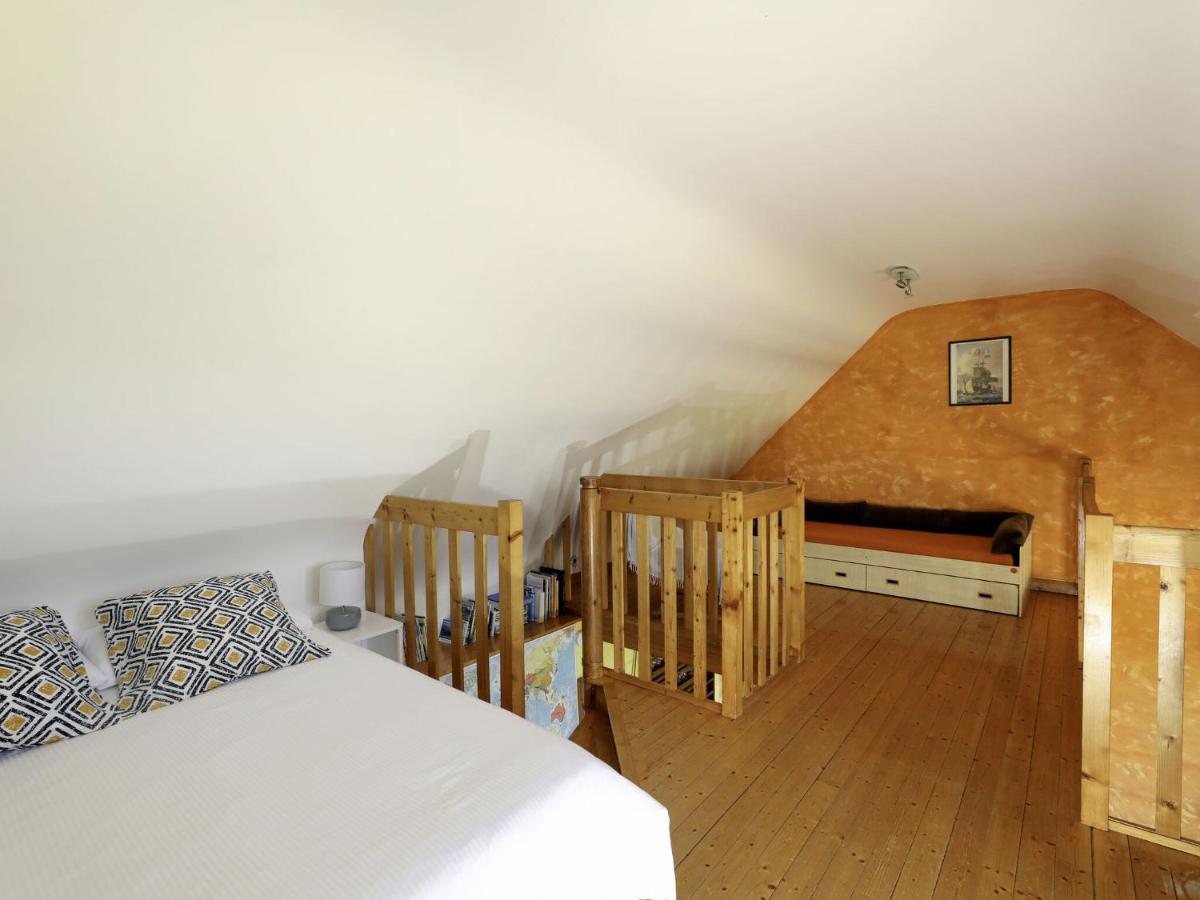 Bright Cottage In A Quiet Location, Near The Coast, Sibiril Exteriér fotografie