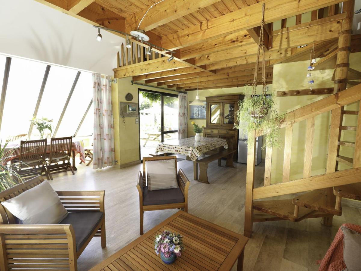 Bright Cottage In A Quiet Location, Near The Coast, Sibiril Exteriér fotografie