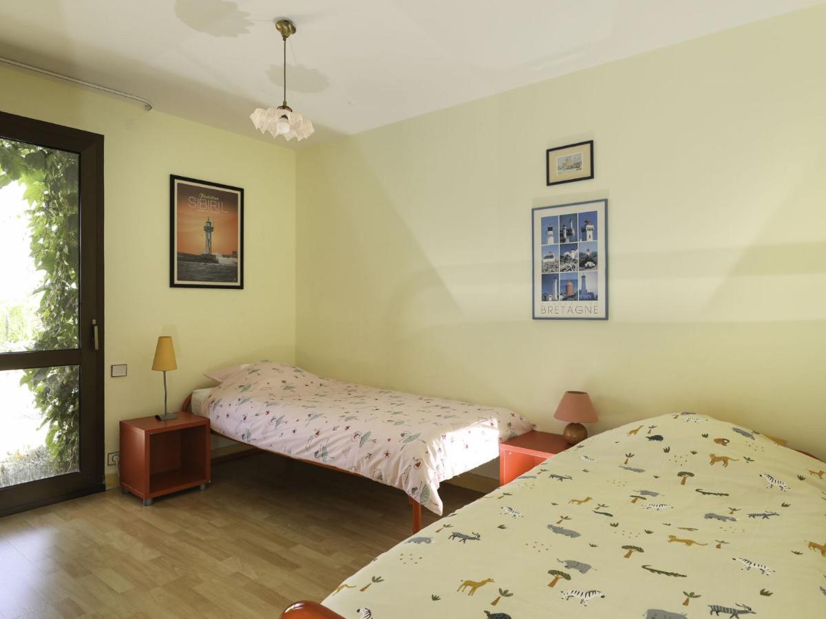 Bright Cottage In A Quiet Location, Near The Coast, Sibiril Exteriér fotografie